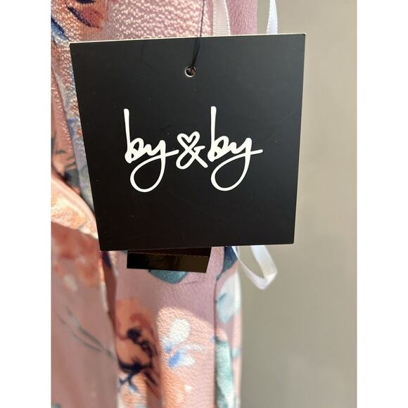 NWT by & by Women's size X-Small Print Bubble Crepe Dress - Picture 3 of 5